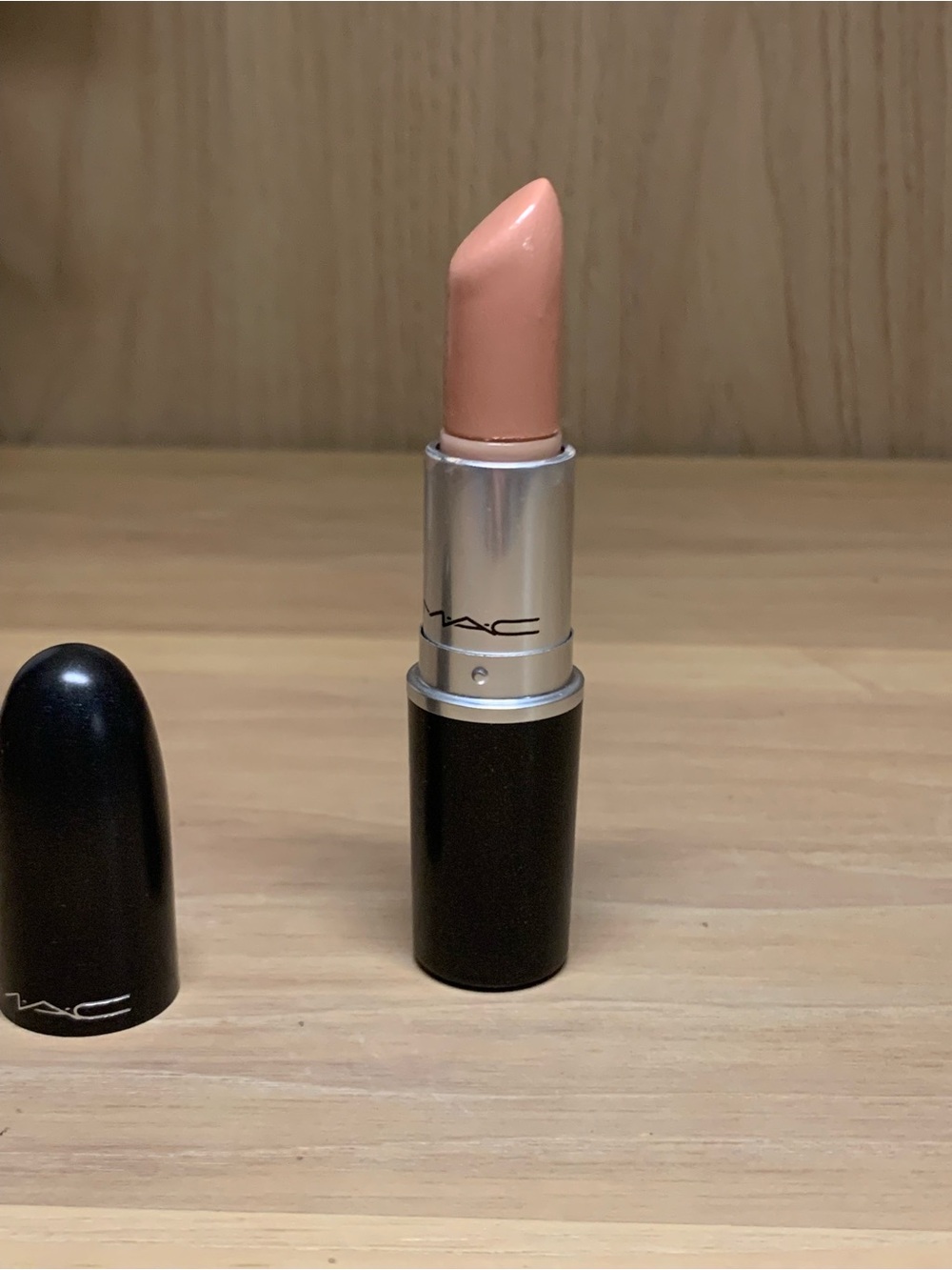 MAC Cosmetics Japanese Maple Lipstick - Picture 3 of 5